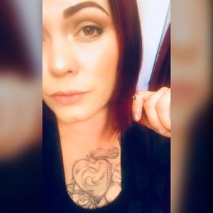 Meet your Posher, Jenalee